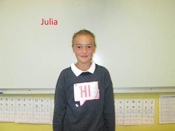  Photo: Julia