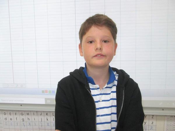  Photo: Hélius