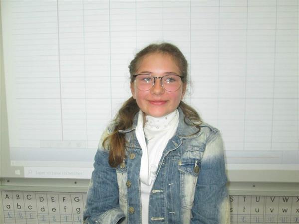  Photo: Nicole