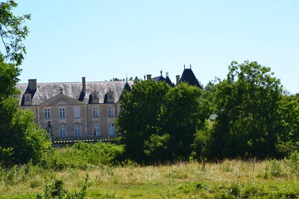  Photo: Château de Panloy 1.JPG