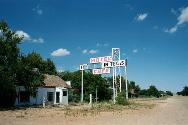  Photo: Route 66 Glenrio First Last motel in Texas