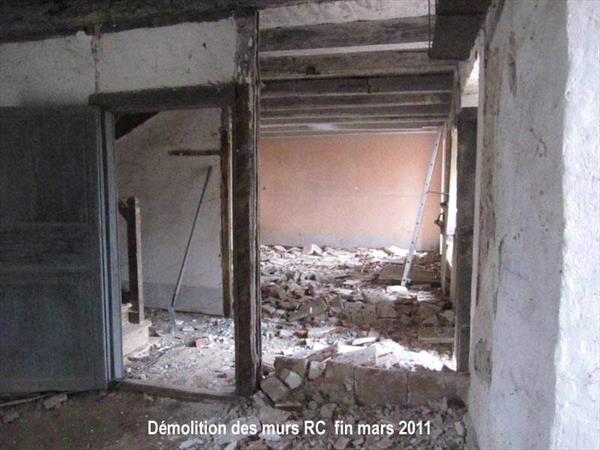  Photo: Démolition des murs-01.jpg