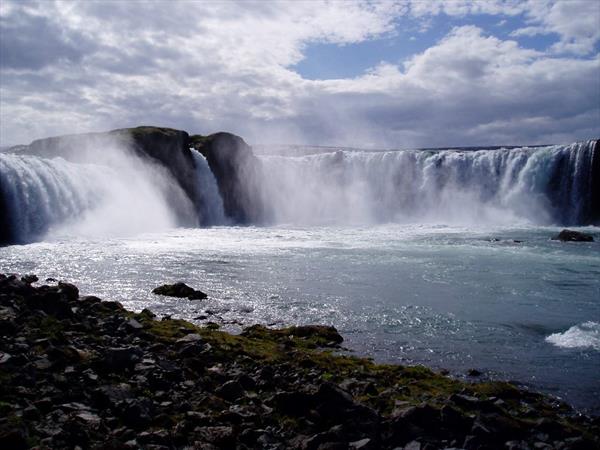  Photo: Islande_-_La_cascade_Godafoss.JPG