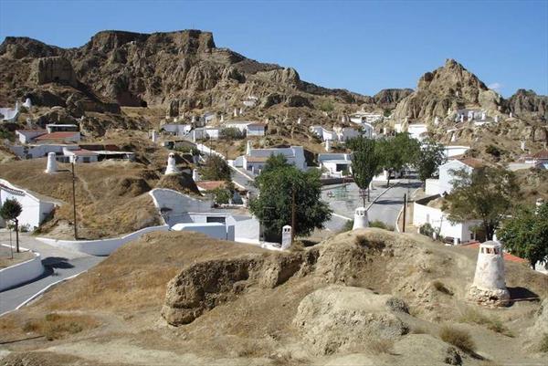  Photo: grottes-de-guadix-c3a0-grenade.jpg