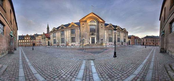  Photo: Université-de-Copenhague.jpg