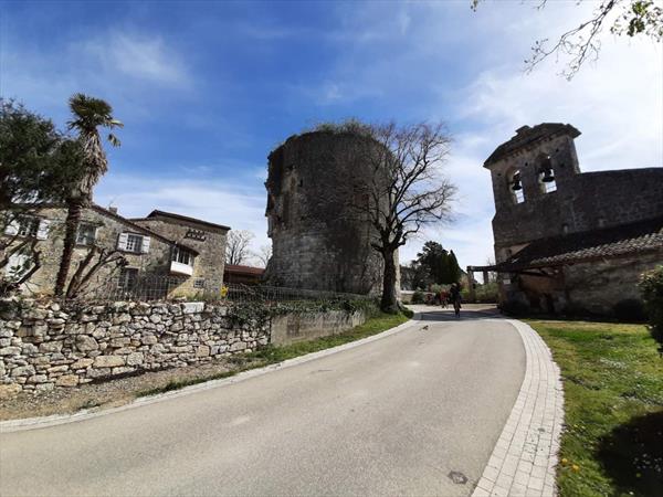 ND de la Nativité - Castelnau-sur-l'Auvignon Photo: J3 - 123843 - ND de la Nativité - Castelnau-sur-l'