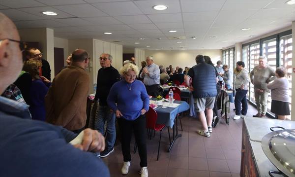  Photo: p4.jpg
