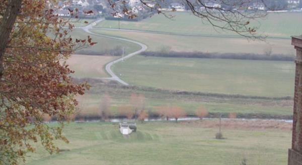  Photo: p4.jpg