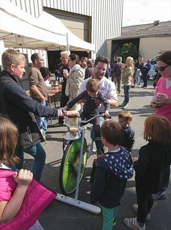  Photo: CARA MEUH FESTIVAL STAND GOURMAND.jpg