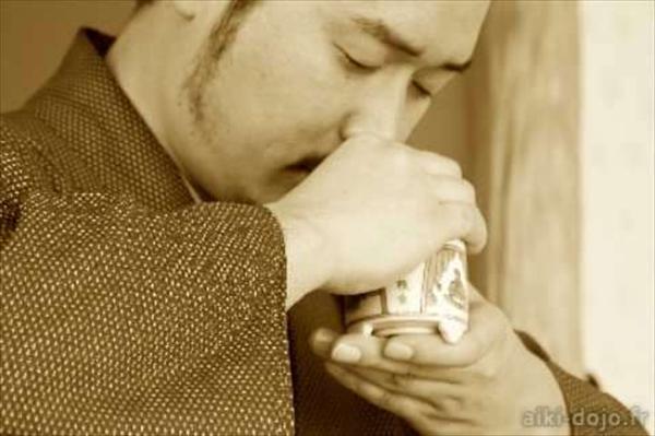 Article provenant du site Aïki-Dojo.fr

Trouvant ses origines en Chine, l’encens a été introduit au Japon au Vle siècl...