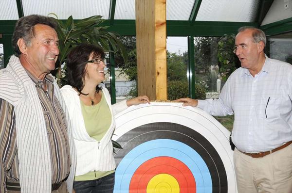  Photo: 033 - remise materiel sportif - Moree.jpg