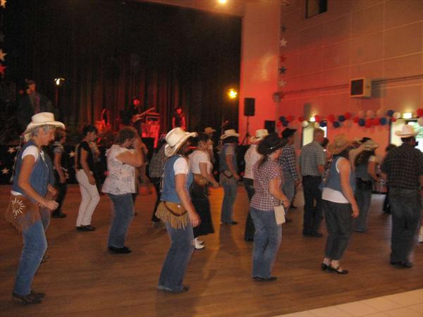  Photo: LeslieRyan20100017.JPG