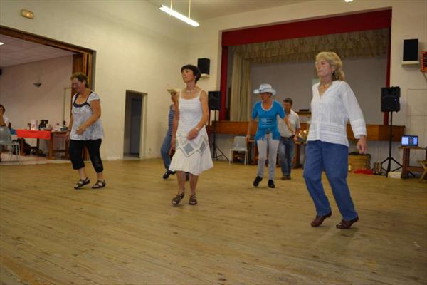  Photo: Photo repas country 242.jpg