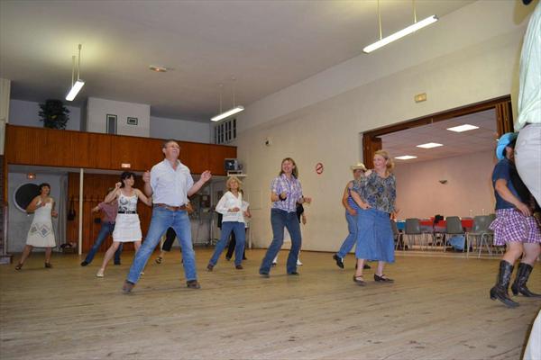  Photo: Photo repas country 207.jpg