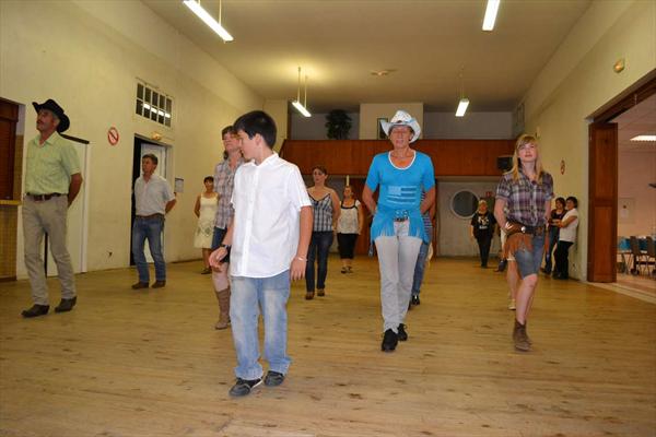  Photo: Photo repas country 179.jpg