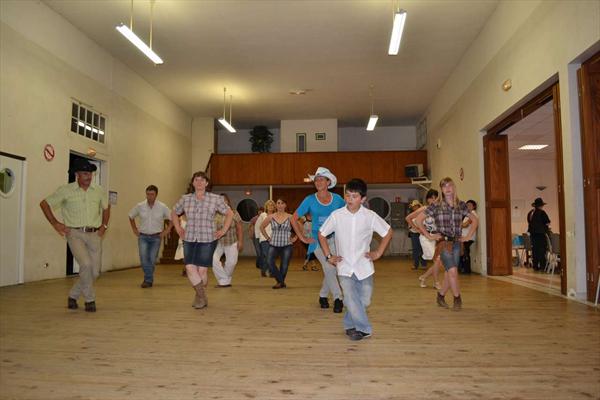  Photo: Photo repas country 182.jpg