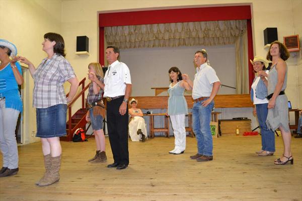  Photo: Photo repas country 120.jpg