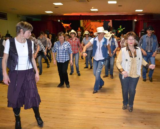  Photo: country plaisirs cercoux 036.jpg