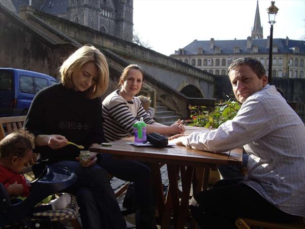 A Metz avec tonton Gilles et tata Helene

In Metz with uncle Gilles and aunt Helen Photo: IMGP2627.JPG
