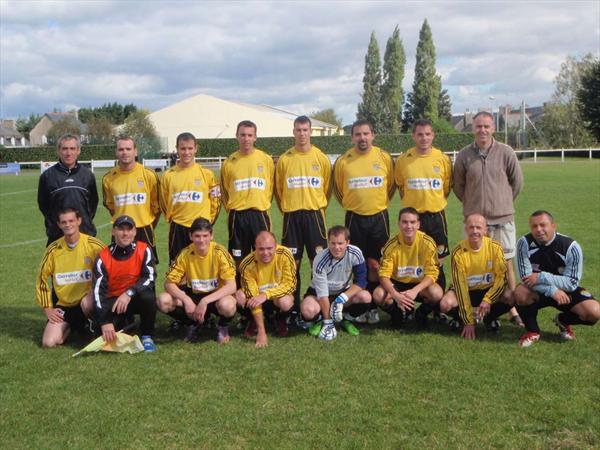  Photo: equipe_B.JPG