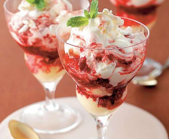  Photo: Eton Mess.jpg